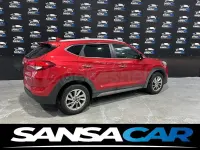 Usado Hyundai Tucson 131 CV (96 kW) 2016 Granate SUV