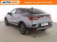 Usado Renault Arkana Zen 140 CV (102 kW) 2022 Gris SUV