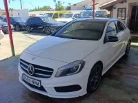 Usado Mercedes A180 AMG line 109 CV (80 kW) 2014 Blanco Utilitario