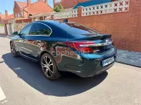 Usado Opel Insignia Sportive 170 CV (125 kW) 2016 Verde Berlina