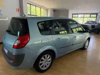 Usado Renault Grand Scénic II Dynamique 130 CV (95 kW) 2008 Azul Monovolumen