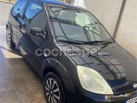 Usado Ford Fiesta 68 CV (50 kW) 2005 Negro Utilitario