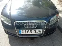 Usado Audi A4 140 CV (102 kW) 2005 Azul Familiar