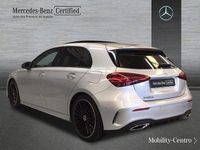 Usado Mercedes A180 AMG line 116 CV (85 kW) 2024 Iridiumsilber  metalliclack Berlina