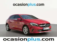 Usado Mercedes A180 Style 109 CV (80 kW) 2016 Rojo Utilitario
