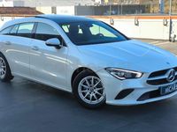 Usado Mercedes CLA200 Shooting Brake 150 CV (110 kW) 2021 Blanco Familiar