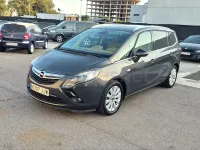Usado Opel Zafira Tourer Excellence 136 CV (100 kW) 2015 Gris / plata Monovolumen