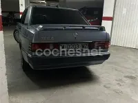 Usado Mercedes 190 109 CV (80 kW) 1992 Azul Berlina