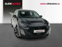 Usado Peugeot 208 Allure 100 CV (73 kW) 2025 Negro Utilitario