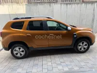 Usado Dacia Duster Comfort 115 CV (84 kW) 2018 Naranja SUV