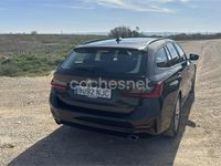 Usado BMW 318 150 CV (110 kW) 2021 Negro Familiar