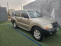 Usado Mitsubishi Montero 160 CV (117 kW) 2003 Beige SUV