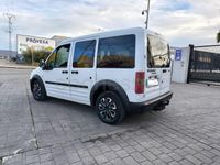 Usado Ford Tourneo Connect Titanium 115 CV (84 kW) 2014 Blanco Monovolumen