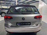 Usado VW Passat Business 122 CV (89 kW) 2022 Gris Familiar