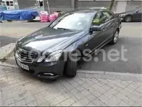 Usado Mercedes E250 Avantgarde 204 CV (150 kW) 2010 Gris / plata Berlina