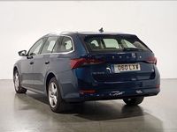 Usado Skoda Octavia Ambition 204 CV (150 kW) 2022 Azul Familiar