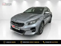 Usado Kia XCeed 136 CV (100 kW) 2021 Gris / plata SUV