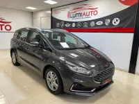 Usado Ford S-MAX Titanium 150 CV (110 kW) 2021 Gris / plata Monovolumen