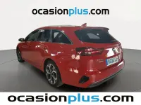 Usado Kia Ceed 115 CV (84 kW) 2019 Rojo Utilitario
