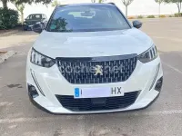 Usado Peugeot 2008 GT-line 130 CV (95 kW) 2020 Blanco SUV