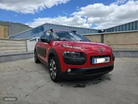 Usado Citroën C4 Feel 100 CV (73 kW) 2016 Rojo SUV
