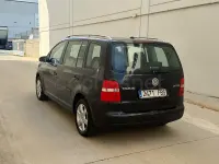 Usado VW Touran 140 CV (102 kW) 2006 Negro Monovolumen