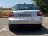 Usado Audi A3 Ambiente 101 CV (74 kW) 2001 Gris / plata Utilitario