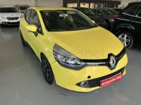 Usado Renault Clio IV Dynamique 90 CV (66 kW) 2013 Amarillo Berlina