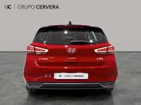 Nuevo Hyundai i30 101 CV (74 kW) 2026 Rojo Utilitario