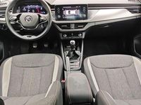 Usado Skoda Kamiq Ambition 110 CV (80 kW) 2022 Gris SUV