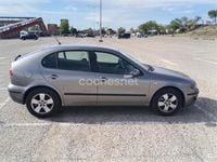 Usado Seat Leon Stella 110 CV (80 kW) 2004 Gris / plata Berlina