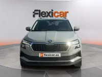 Usado Skoda Karoq Selection 116 CV (85 kW) 2024 Gris SUV