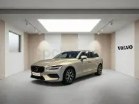 Usado Volvo V60 Core 197 CV (144 kW) 2025 Beige Familiar