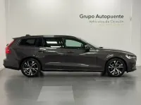 Usado Volvo V60 Plus 197 CV (144 kW) 2023 Gris / plata Familiar