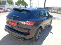 Usado Ford Kuga ST-Line 225 CV (165 kW) 2025 Negro SUV