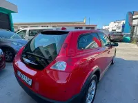 Usado Volvo C30 Momentum 125 CV (91 kW) 2007 Rojo Utilitario