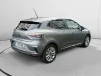 Usado Renault Clio Evolution 101 CV (74 kW) 2025 Gris Utilitario