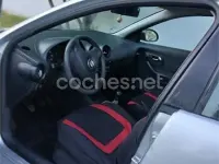Usado Seat Ibiza Sport 64 CV (47 kW) 2004 Gris / plata Utilitario