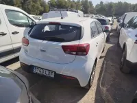 Usado Kia Rio 101 CV (74 kW) 2022 Blanco Utilitario