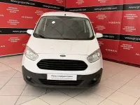 Usado Ford Courier Trend 75 CV (55 kW) 2017 Blanco Monovolumen