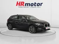 Usado BMW 118 Advantage 136 CV (100 kW) 2023 Negro Berlina