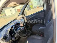 Używany Fiat Doblò 90 KM (66 kW) 2012 Biały Minivan