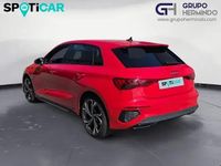 Usado Audi A3 Ambiente 116 HP (85 kW) 2022 Vermelho Sedan