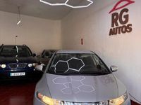 Usado Honda Civic Comfort 140 CV (102 kW) 2009 Gris / plata Berlina