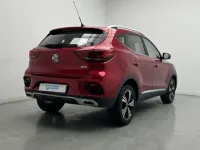 Usado MG ZS Comfort 106 CV (77 kW) 2023 Rojo SUV