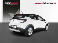 Używany Renault Captur Equilibre 91 KM (66 kW) 2023 Biały SUV