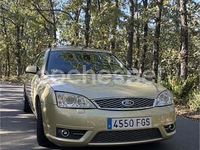 Usado Ford Mondeo Trend 155 CV (114 kW) 2006 Beige Berlina