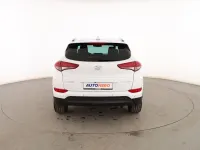 Usado Hyundai Tucson GO! 115 CV (84 kW) 2018 Blanco SUV