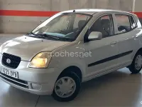 Usado Kia Picanto LX 65 CV (47 kW) 2005 Gris / plata Utilitario