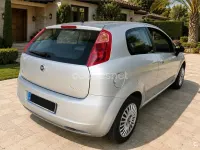 Usado Fiat Grande Punto Active 75 CV (55 kW) 2005 Blanco Utilitario